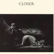 Le texte musical ATROCITY EXHIBITION de JOY DIVISION est également présent dans l'album Closer (1980)