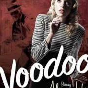 Le texte musical LOOK AT THOSE EYES de ALEXZ JOHNSON est également présent dans l'album Voodoo