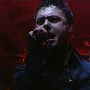 Le texte musical CENTER OF THE UNIVERSE de KAMELOT est également présent dans l'album One cold winter's night (2006)