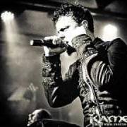 Le texte musical GLORY de KAMELOT est également présent dans l'album The fourth legacy (2000)