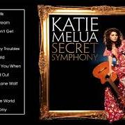 Le texte musical MOONSHINE de KATIE MELUA est également présent dans l'album Secret symphony (2012)