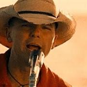 Le texte musical ANYTHING BUT MINE de KENNY CHESNEY est également présent dans l'album When the sun goes down (2004)