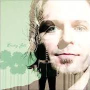 Le texte musical THE SAINT OF LONELY HEARTS de KEVIN MAX est également présent dans l'album Crashing gates (2008)