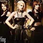 Le texte musical DIE MY DARLING de KITTIE est également présent dans l'album In the black (2009)
