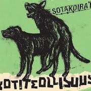 Le texte musical MATTI (CMX) de KOTITEOLLISUUS est également présent dans l'album Sotakoira (2008)