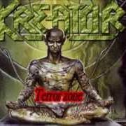 Le texte musical AFTER THE ATTACK de KREATOR est également présent dans l'album Past life trauma (2000)