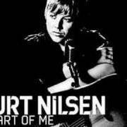 Le texte musical SINGING THE SONG de KURT NILSEN est également présent dans l'album A part of me (2004)