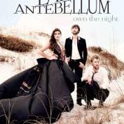 Le texte musical DANCIN' AWAY WITH MY HEART de LADY ANTEBELLUM est également présent dans l'album Own the night