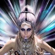 Le texte musical JUDAS de LADY GAGA est également présent dans l'album Born this way (2011)