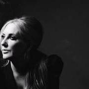 Le texte musical WICKED de LEE ANN WOMACK est également présent dans l'album The lonely, the lonesome & the gone (2017)