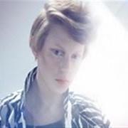 La Roux