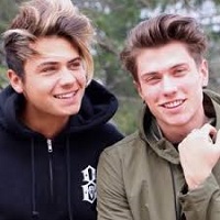 Benji & Fede