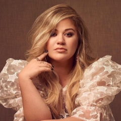 Kelly Clarkson